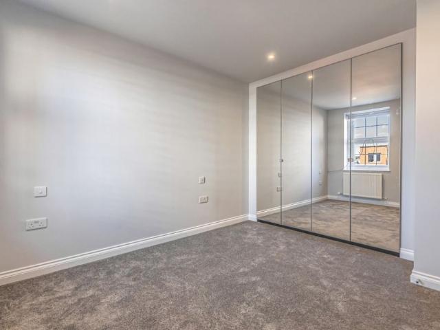 Apartment for rent in Greater London