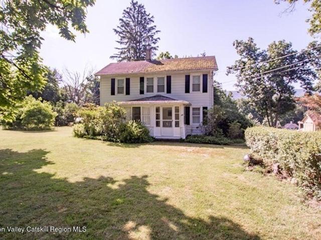 House for sale in Accord, New York
