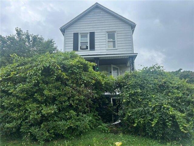 House for sale in New Salem