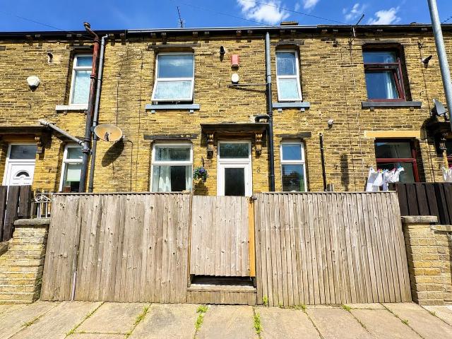 House for rent in Buttershaw, West Yorkshire