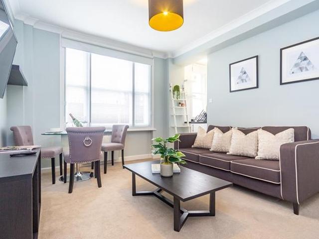 House for rent in Mayfair, Greater London