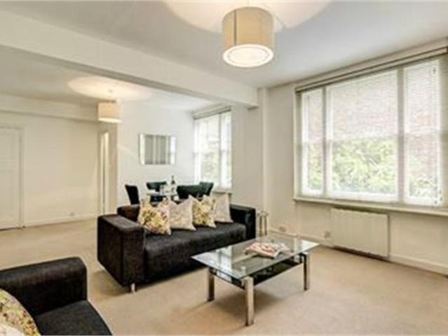 Apartment for rent in Mayfair, Greater London