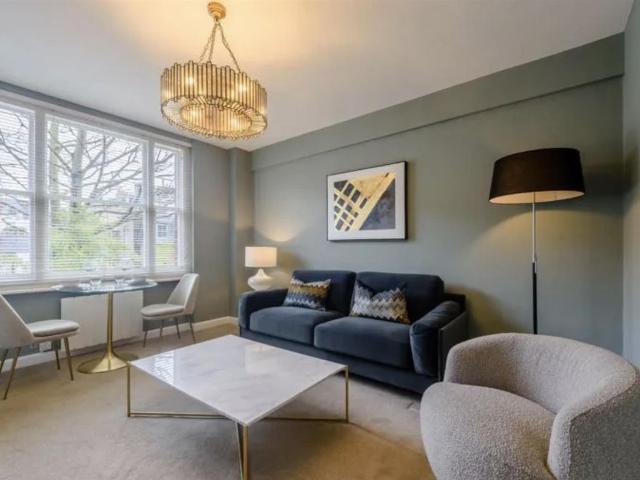 Apartment for rent in Mayfair, Greater London