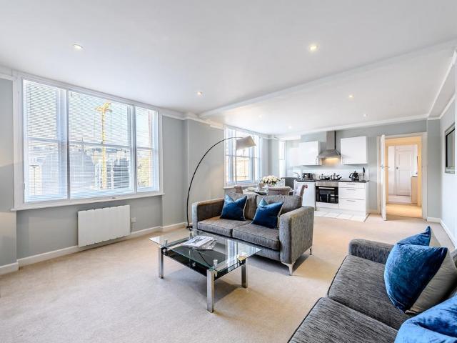 Apartment for rent in Mayfair, Greater London