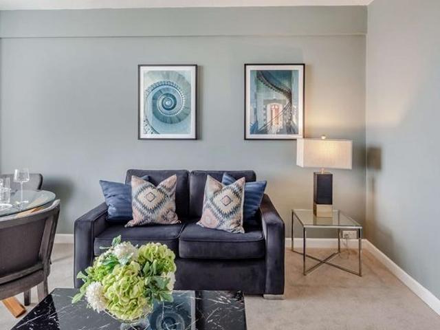 House for rent in Mayfair, Greater London