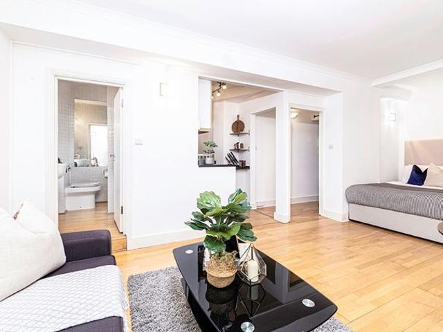 Studio for rent in Mayfair, Greater London