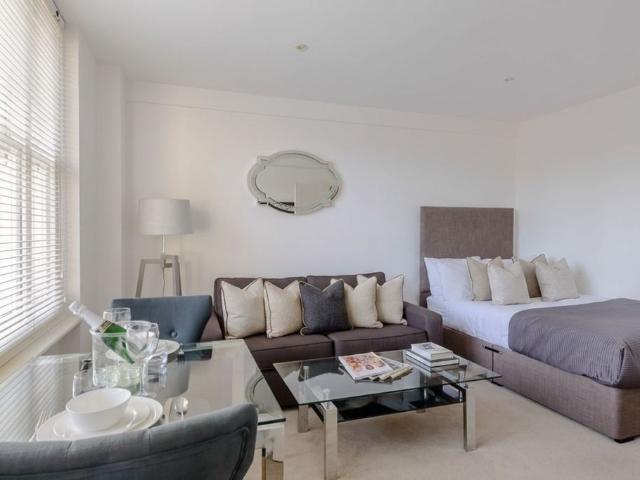 Studio for rent in Mayfair, Greater London