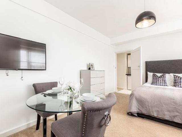 Studio for rent in Mayfair, Greater London