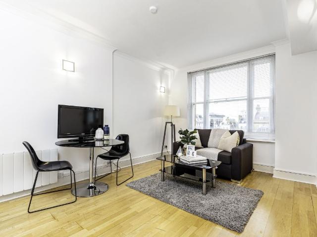 Studio for rent in Mayfair, Greater London