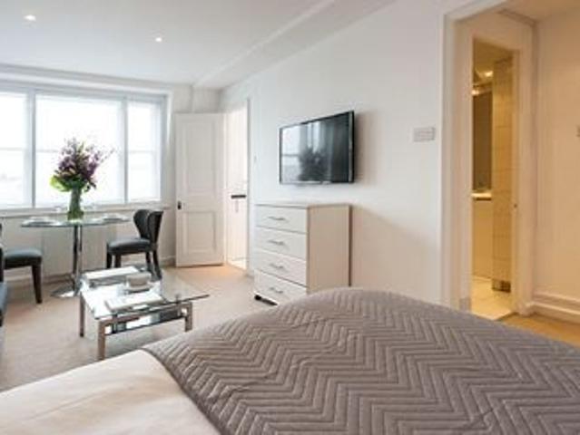 Studio for rent in Mayfair, Greater London