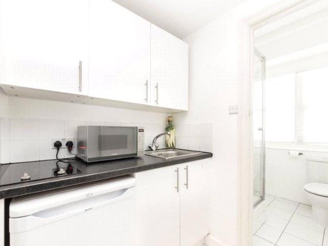 Studio for rent in Mayfair, Isle Of Man