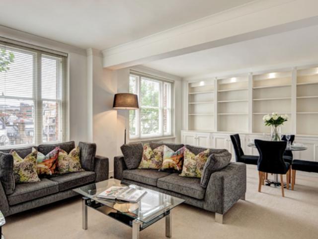 Apartment for rent in Mayfair, Greater London