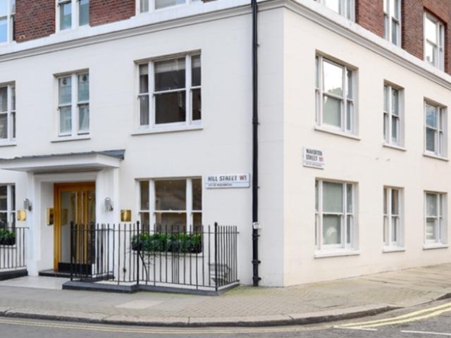 Apartment for rent in Mayfair, Greater London