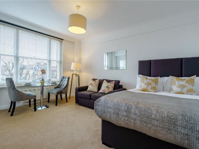 Studio for rent in Mayfair, Greater London