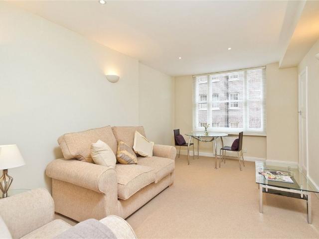 Studio for rent in Mayfair, Greater London