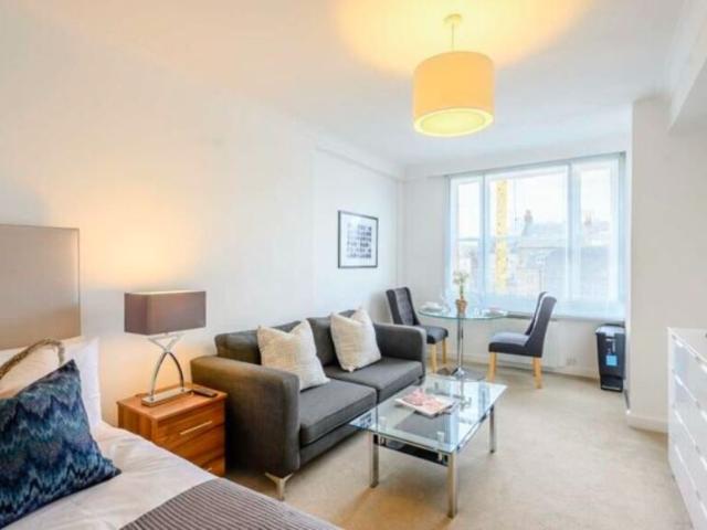 Studio for rent in City of Westminster, Greater London
