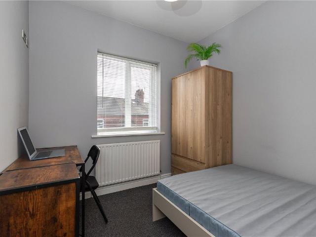 Room for rent in Hempstalls, Butterton