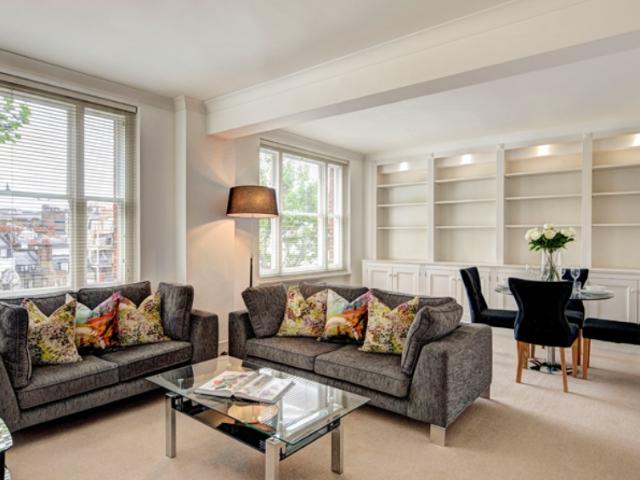 Apartment for rent in Mayfair, Greater London
