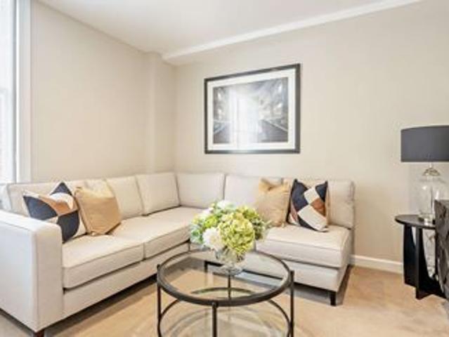 Apartment for rent in Mayfair, Greater London