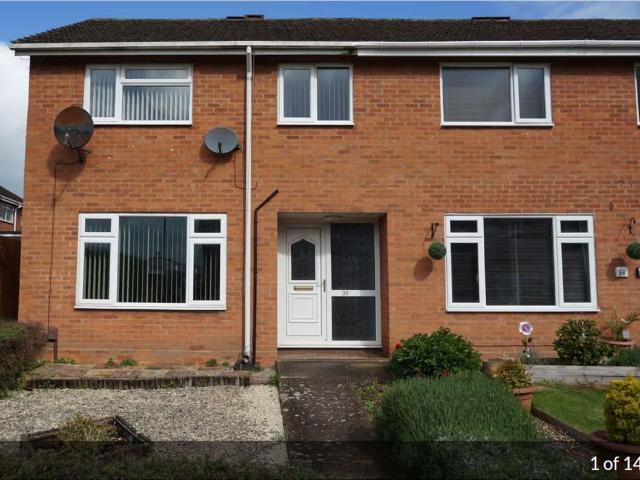 House for rent in Emscote, Green Close
