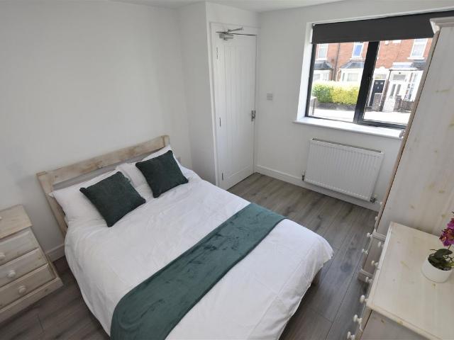 Room for rent in Red Hill, Worcestershire
