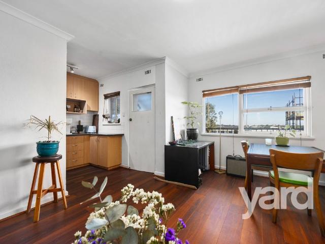 Apartment for sale in Eastern Suburbs Mc