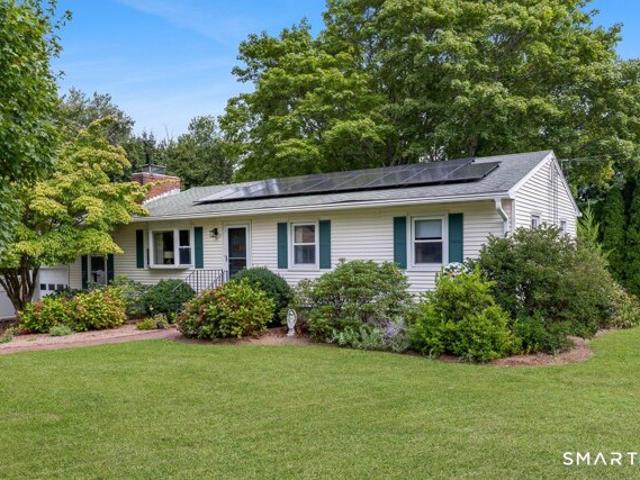 House for sale in Clinton, Connecticut