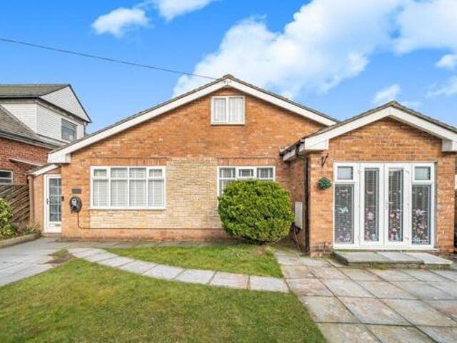 House for sale in Roby Mill, Lancashire