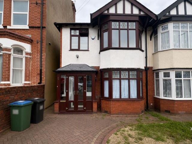 House for rent in Black Lake, Hill Top