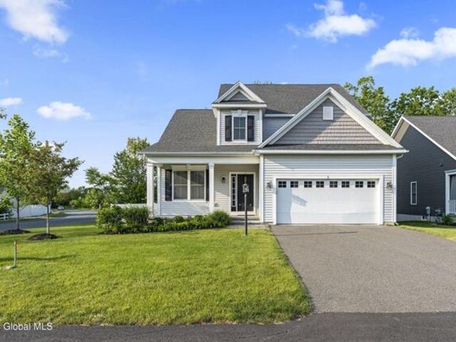 House for sale in Latham