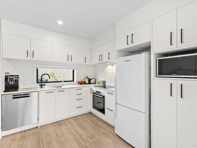 House for rent in Wairau Valley