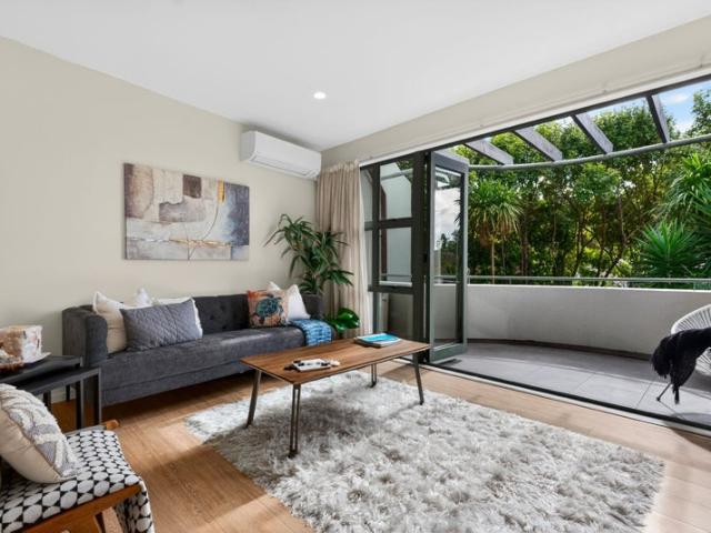 Apartment for rent in Wairau Valley, Oroua County
