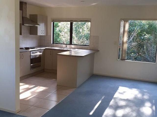 Apartment for rent in Wairau Valley