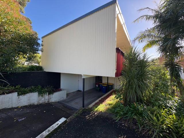 House for rent in Wairau Valley