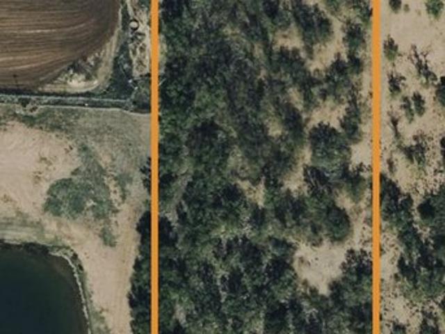 Land for sale in Taylor, Texas
