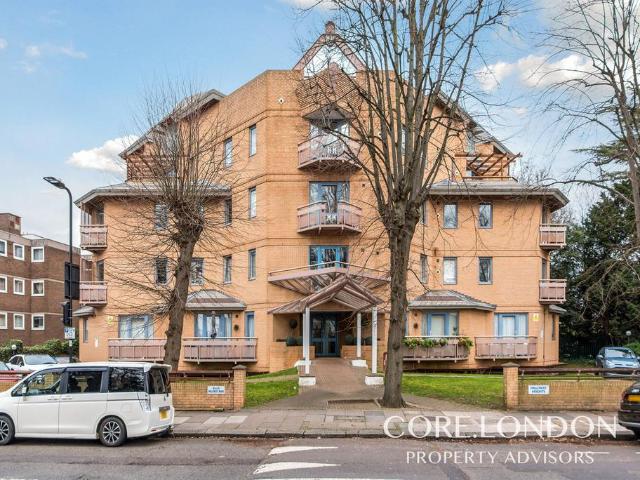 Apartment for rent in London Borough of Ealing, Park Royal