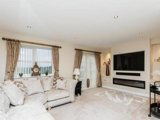 House for sale in Castleford, West Yorkshire