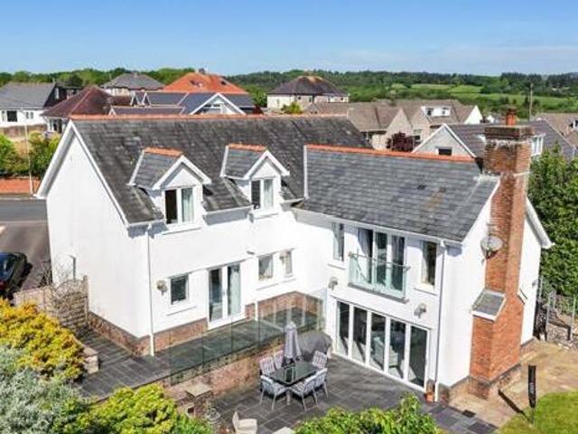 House for sale in Wales