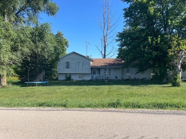House for sale in Kingston, Illinois
