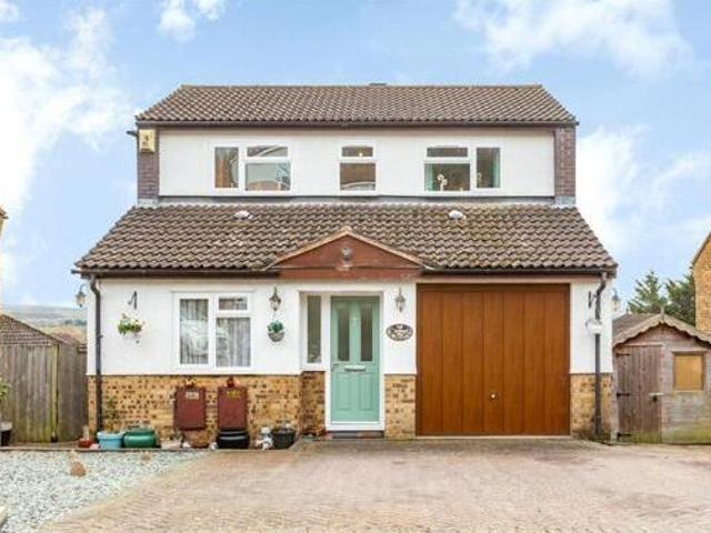 House for sale in Vange, Essex