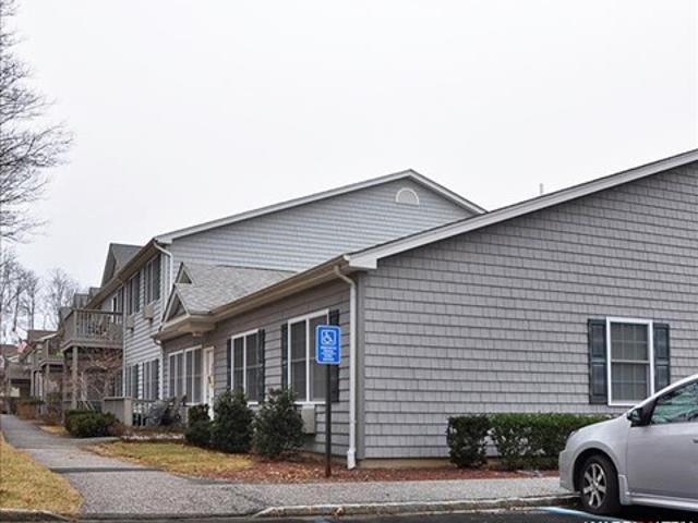 Apartment for rent in Holbrook Apartment for rent in Holbrook