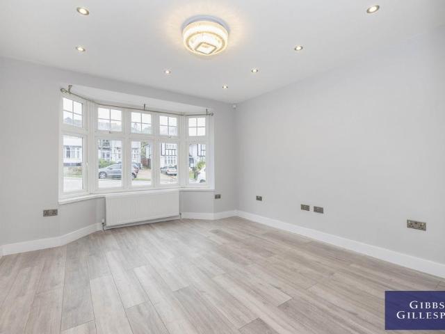 House for rent in Watford Rural, Batchworth
