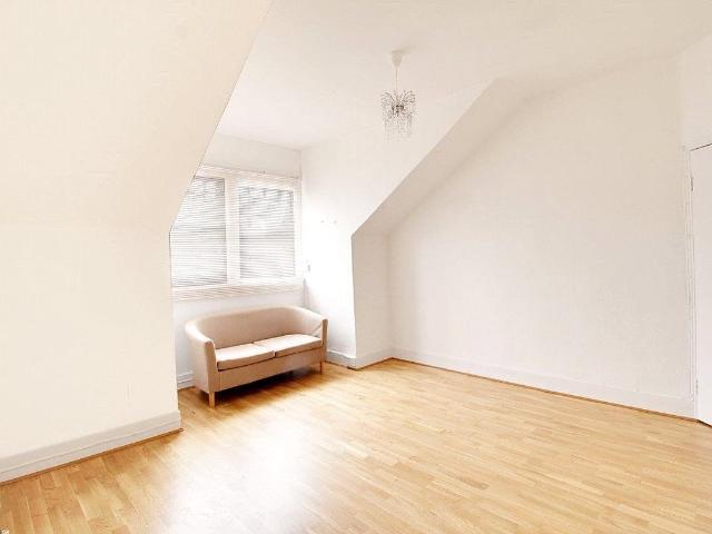 Studio for rent in Hornsey, Greater London