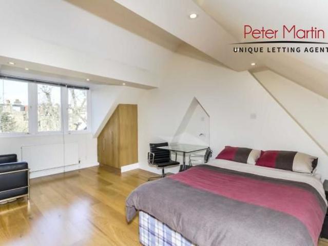 Studio for rent in London Borough of Camden, Greater London