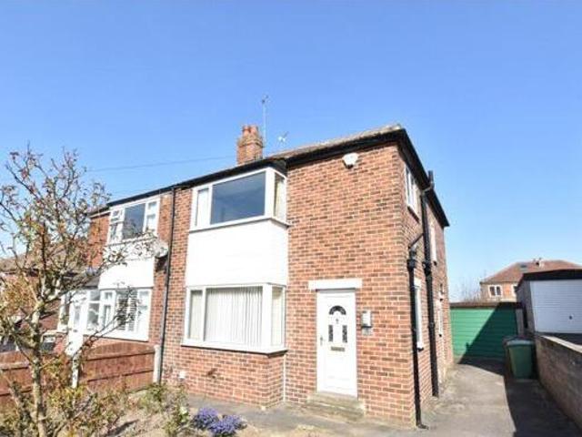 House for sale in Pudsey, West Yorkshire