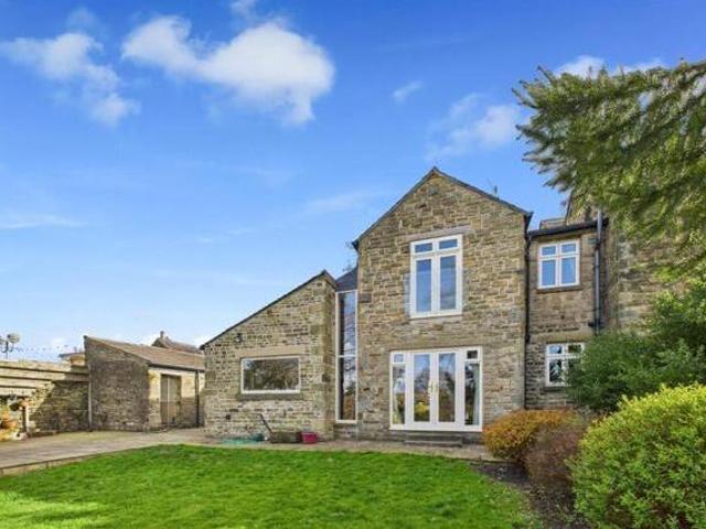 House for sale in Hoyland Industrial Estate, Sheffield