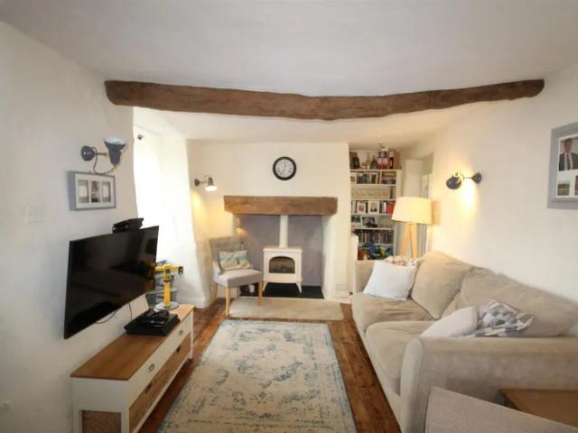 House for rent in Budlake, Devon