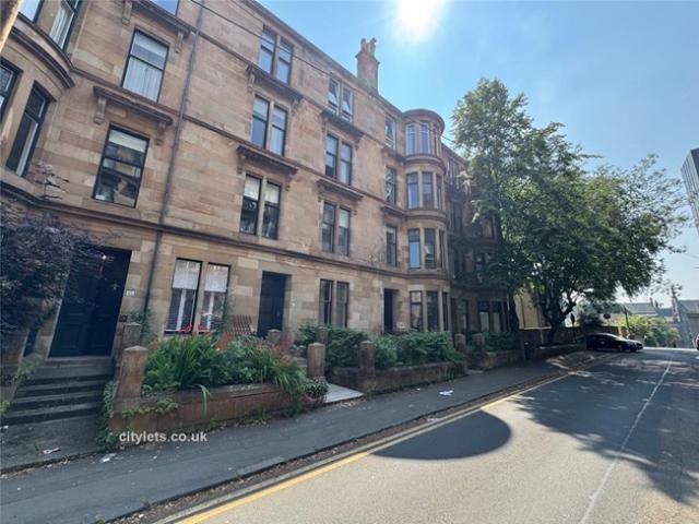 Flat for rent in Hillhead, Scotland