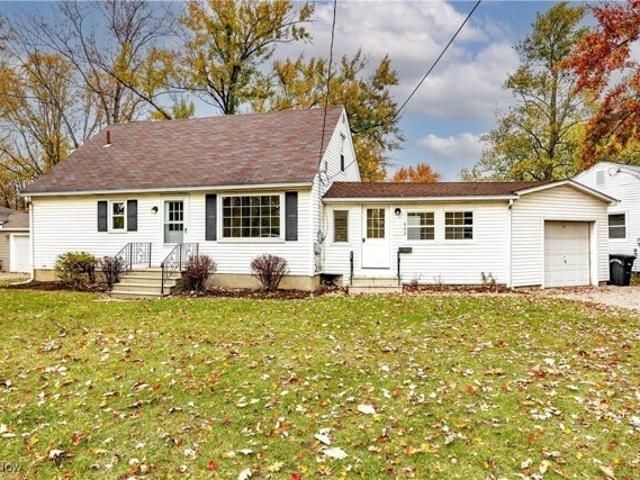 House for sale in Elyria, Ohio