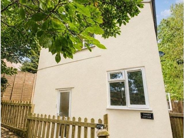 Room for rent in Beddington, Greater London